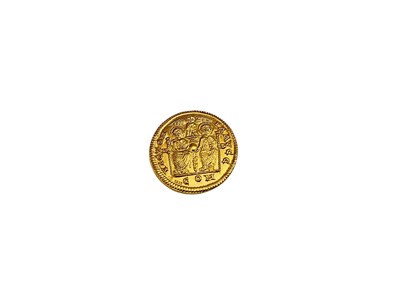 Lot 466 - Italy - A replica gold Solidus Of The Roman Emperor Valentinian II