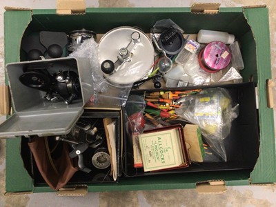 Lot 905 - Collection of antique fishing reels and similar equipment