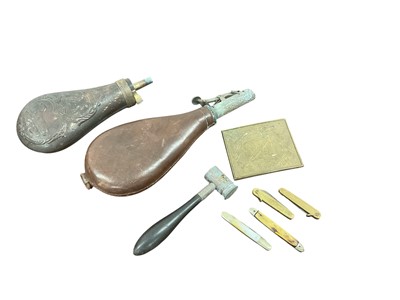 Lot 802 - Italian powder flask, together with a leather shot flask, a powder dram, reproduction American Federal belt buckle and four pen knives, (1 box).
