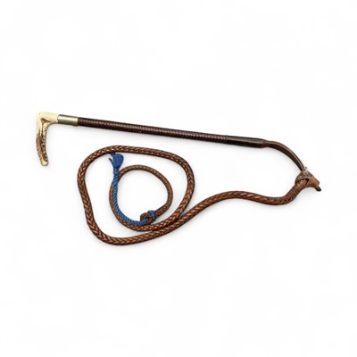 Lot 55 - Leather riding crop with horn handle