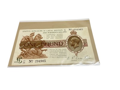 Lot 419 - G.B. - First Fisher issue green, brown & purple One Pound banknotes (Sept. 1919) consecutively numbered U1 34 No. 29405 & 29406 (N.B. Pin holes notes top left) otherwise GVF-AEF (2 bankn...