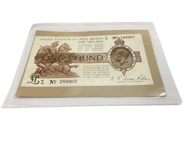 Lot 421 - G.B. - Second Fisher issue green, brown & purple One Pound banknotes (Feb. 1923) prefix K1 (N.B. Pin holded top left corner) otherwise GVF-AEF & prefix M1 GF-AVF (2 banknotes)