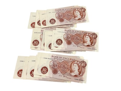 Lot 432 - G.B. - Mixed Bank of England Fforde Series 'C' portrait issue red brown Ten Shilling banknotes (Feb. 1967) x 74 EF-UNC (N.B. Some replacement issues & consecutive numbers noted) (74 banknot...