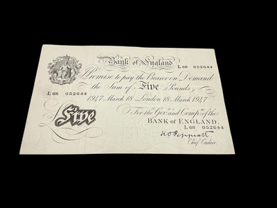 Lot 439 - G.B. - Bank of England Peppiatt white Five Pound banknote, London 18 March 1947, prefix L68 AEF (1 banknote)