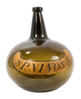 Lot 8 - Late 17th / early 18th century glass onion-shaped drug/apothecary bottle