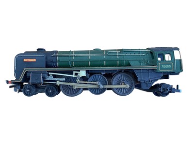 Lot 1929 - Tri-ang TT Gauge lined green 4-6-2 Britannia Class Britannia locomotive 70000, boxed T97 (1)
