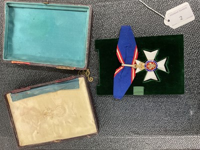 Lot 2 - Commander of the Royal Victorian Order, silver gilt and enamel neck badge (numbered C971) in case of issue