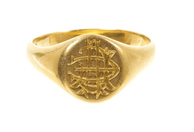 Lot 450 - 18ct gold signet ring