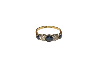 Lot 87 - 18ct gold sapphire and diamond graduated five stone ring