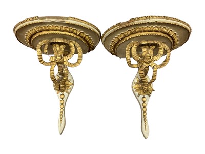 Lot 170 - Pair of Victorian wall brackets
