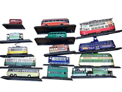 Lot 2013 - Atlas Editions diecast scale models Trams & coaches, on stands (14)