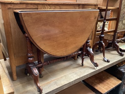 Lot 1372 - Victorian mahogany Sutherland table
