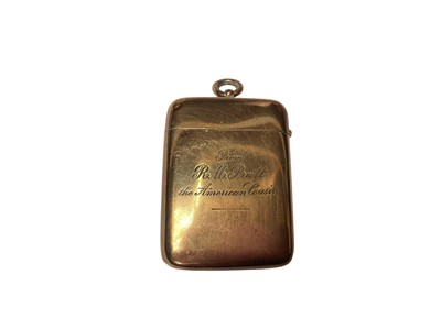 Lot 22 - Victorian 9ct gold vesta case with engraved inscription (London 1897)
