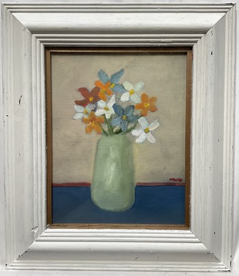 Lot 84 - Peter McCarthy (Contemporary) oil on canvas - Vase of flowers, signed, 28 x 21cm, glazed frame