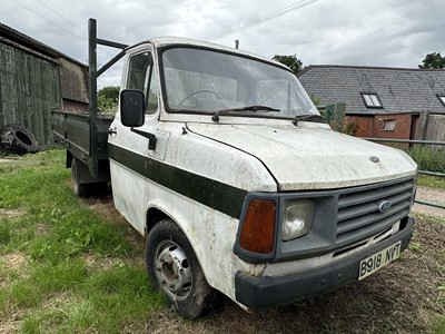 Lot 210 - 1984 Ford Transit 190 Tipper, 1850cc diesel engine, reg. no. B918 NVT