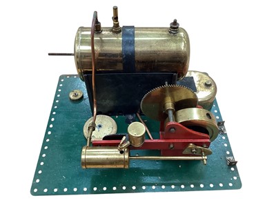 Lot 2573 - Vintage steam engine