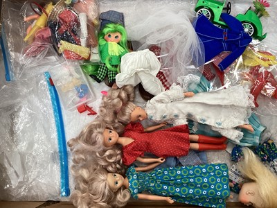 Lot 2060 - Group of small fashion dolls, head marks include H17, 110, A10, 210 with mixed clothing and accessories. Two Flatey dolls plus bicycle, Sindy head 03055X and three other teenage dolls. In two...