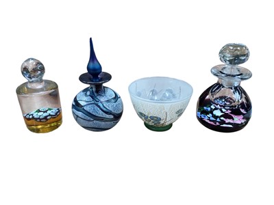 Lot 1266 - Group of art glass to include Isle of Wight, Okra and Whitefriars
