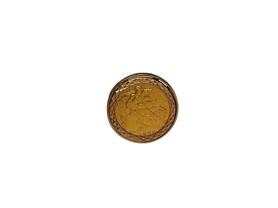Lot 56 - Victorian gold half sovereign, 1982, in 9ct gold ring mount