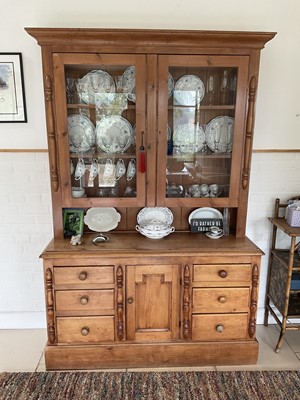 Lot 5360 - Pine high dresser