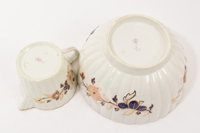 Lot 55 - Derby fluted milk jug and bowl, painted in Imari palette, circa 1795, puce marks