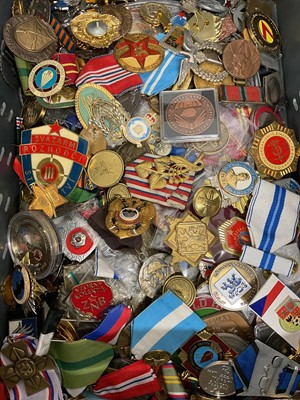 Lot 817 - Extensive collection of loose Soviet era Czechoslovakian military medals, badges and medallions, (1 box).