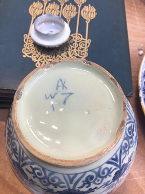 Lot 5054 - 18th century Dutch Delft ovoid vase and cover, in Chinese style