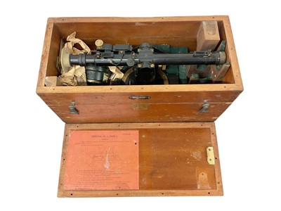 Lot 832 - Second World War British military Artillery Director No. 5 MK I in wooden transit case.