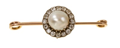 Lot 480 - Victorian pearl and diamond cluster brooch