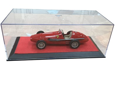 Lot 2721 - CMC GmbH 1:18 scale Ferrari 500 detailed diecast Racing Car, 1953, in Perspex display case (1)