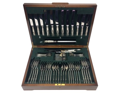 Lot 296 - Contemporary silver canteen of Kings pattern cutlery comprising x6 teaspoons, x6 coffee spoons, x6 dessert spoons, x2 tablespoons, x6 soup spoons, x6 dinner forks, x6 starter forks.