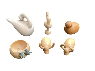 Lot 2686 - Group of Aarikka of Finland carved wooden animal ornaments, (6).