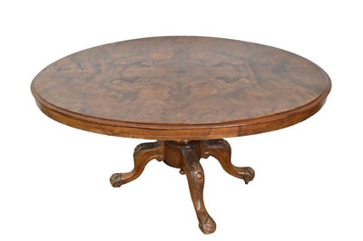 Lot 1218 - Victorian walnut loo table