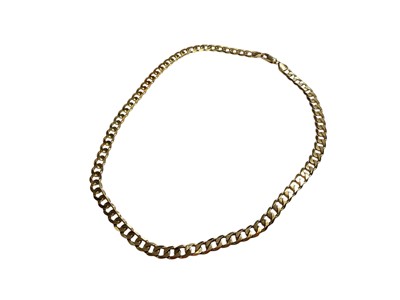 Lot 34 - 9ct gold flat curb link chain, 46cm