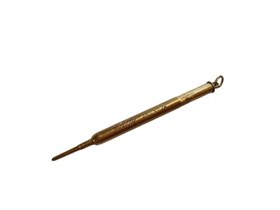 Lot 37 - 9ct gold propelling pencil by S. Mordan & Co. (London 1917)