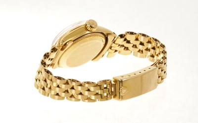 Lot 757 - Ladies' Rolex 18ct gold Oyster Perpetual Datejust wristwatch with gold dial and date aperture, on 18ct gold Jubilee bracelet with spare links