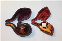 Lot 4079 - Late 19th century meerschaum cheroot holder...