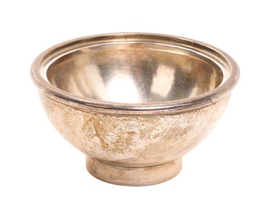 Lot 217 - *Gerald Benney CBE RDI (1930 - 2008), contemporary silver salt cellar or dish of circular form, raised on a circular foot, (London 1978), maker Gerald Benney, 6.6cm in diameter, 3ozs.
