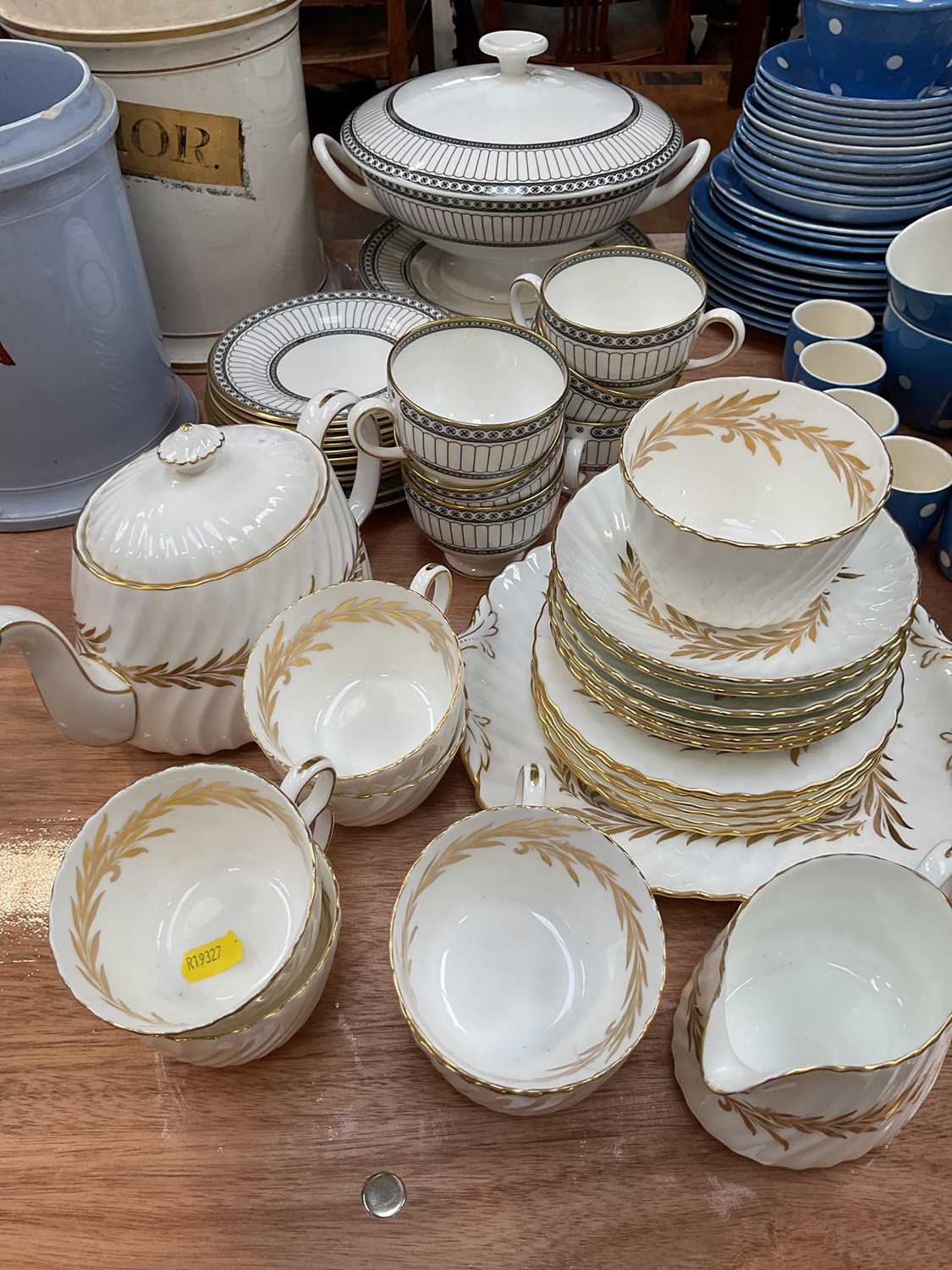 Lot 5010 - Minton Golden Symphony tea set, together