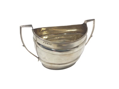 Lot 309 - George III silver two handled sugar basin with reeded borders (London 1805), 7.7ozs
