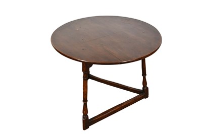 Lot 1239 - 19th century oak cricket table