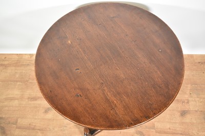 Lot 1239 - 19th century oak cricket table