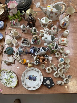 Lot 5077 - Group of crested ware, fairings and other china ornaments