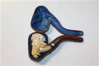 Lot 4072 - Large 19th century meerschaum pipe Carsved in...