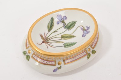 Lot 234 - Royal Copenhagen Flora Danica oval salt