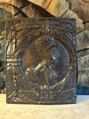 Lot 1512 - Henry VIII period carved oak Romayne type panel depicting a profile of a figure, circa 1530, probably Devonshire Provenance: Hatherleigh Antiques, Devon, 7th April, 2001