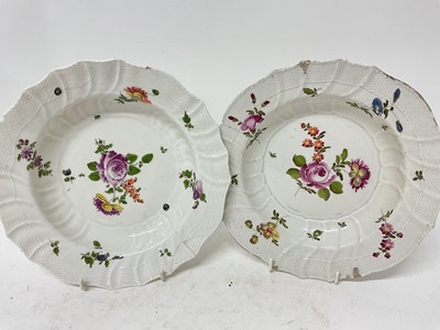 Lot 1534 - Group of ceramics