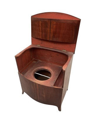 Lot 1559 - George III mahogany bow front commode chest, on bracket feet