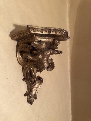 Lot 1567 - 18th century gilt bracket, the bowed platform above foliate scroll supports Provenance: Edward Hurst Antiques, Salisbury, 22nd June 1995
