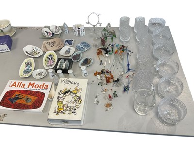 Lot 5198 - Mid century ceramics and glass including Rosethal, Foley, Copenhagen etc